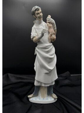 Vintage 1971-1975 Lladró Signed Obstetrician Figurine